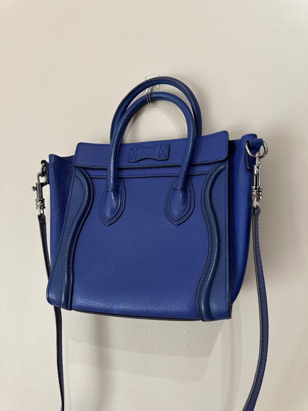 CELINE nano luggage crossbody in a limited edition blue - Picture 10 of 16